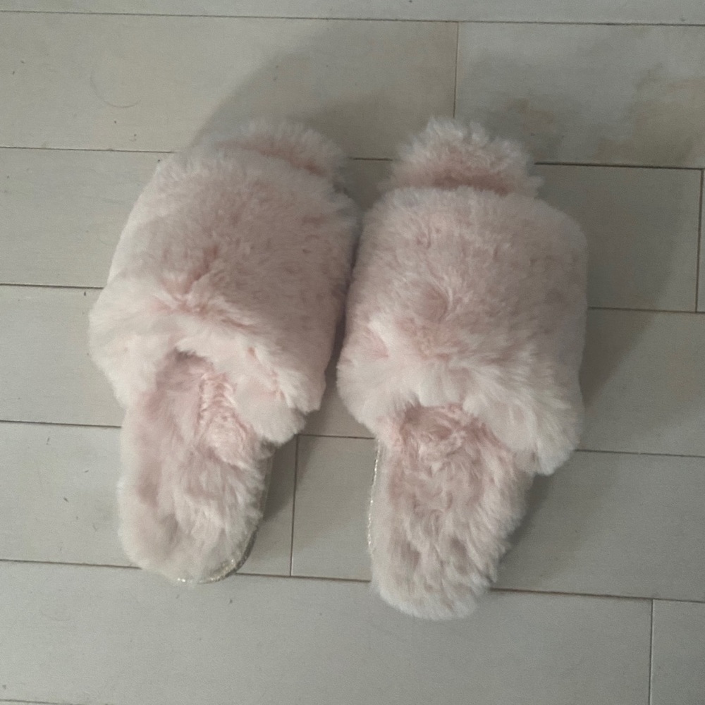 Baby pink fuzzy slippers